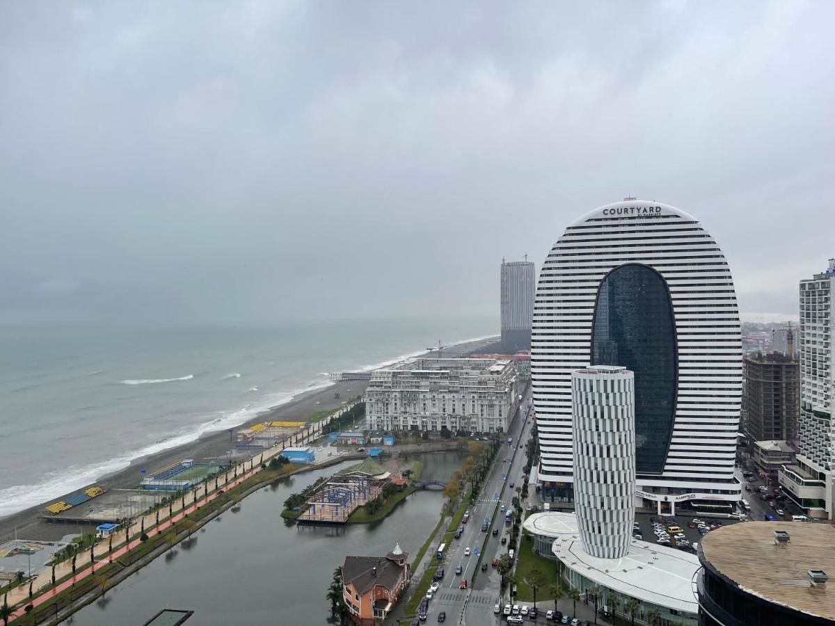Orbi City Luxury Suite Batumi Exterior foto