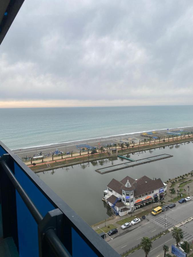 Orbi City Luxury Suite Batumi Exterior foto