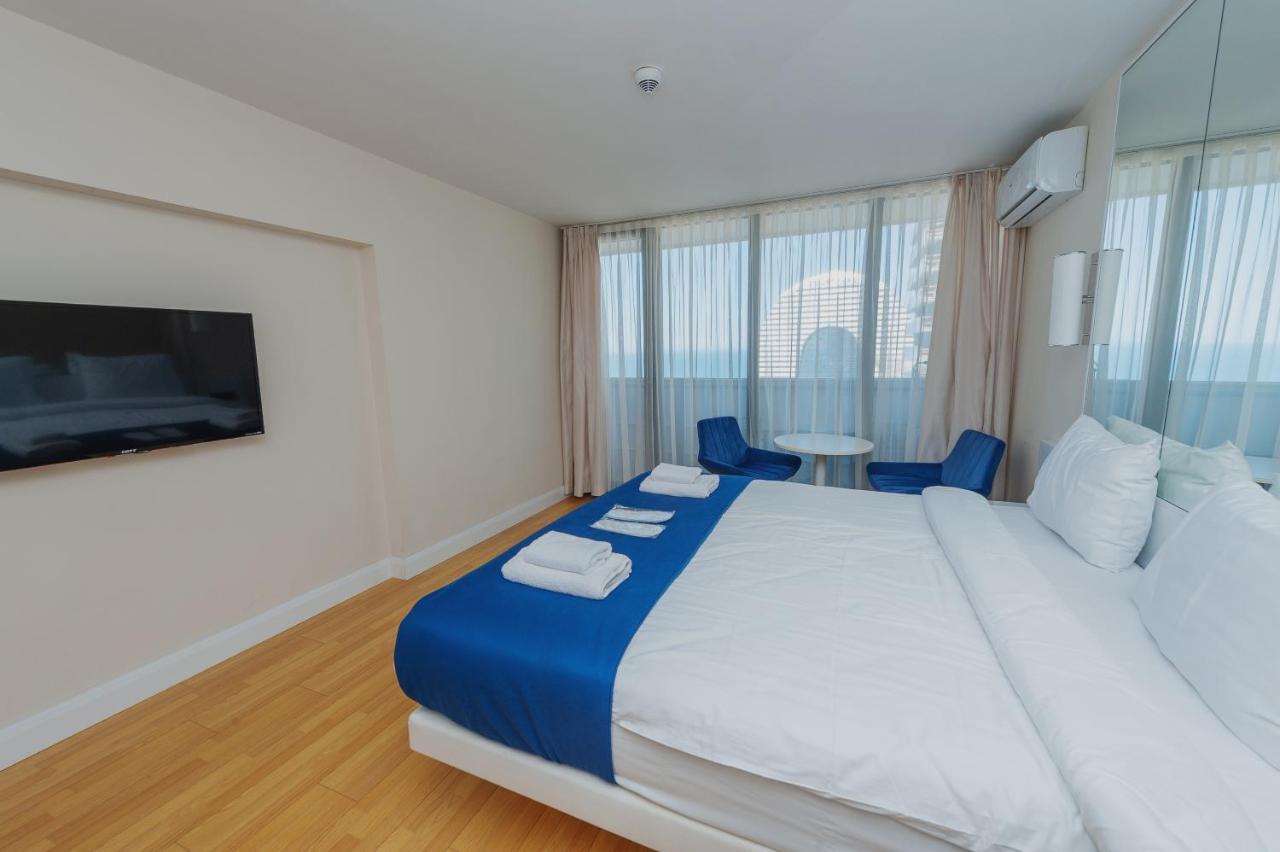Orbi City Luxury Suite Batumi Exterior foto