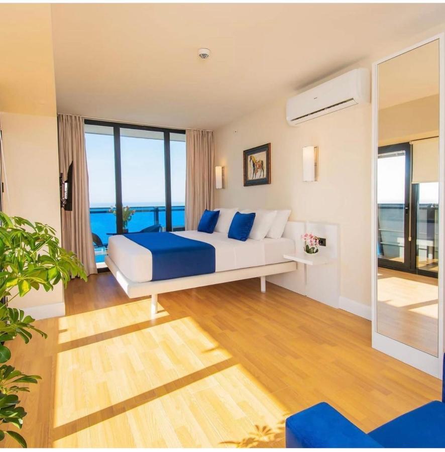 Orbi City Luxury Suite Batumi Exterior foto