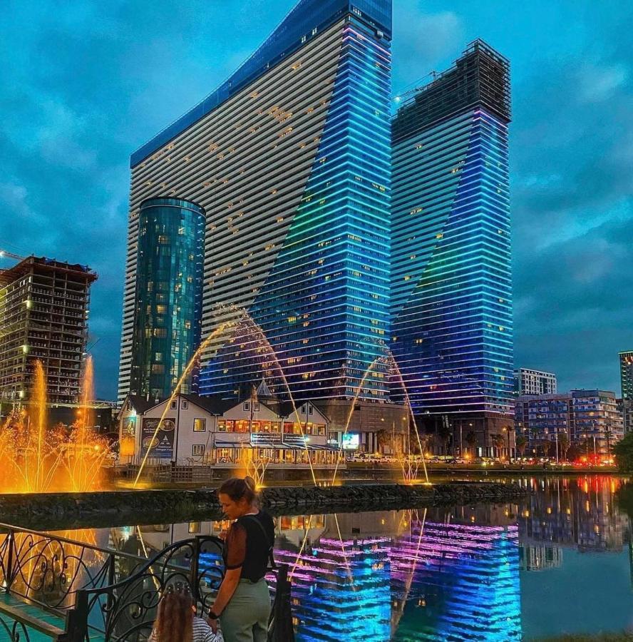 Orbi City Luxury Suite Batumi Exterior foto