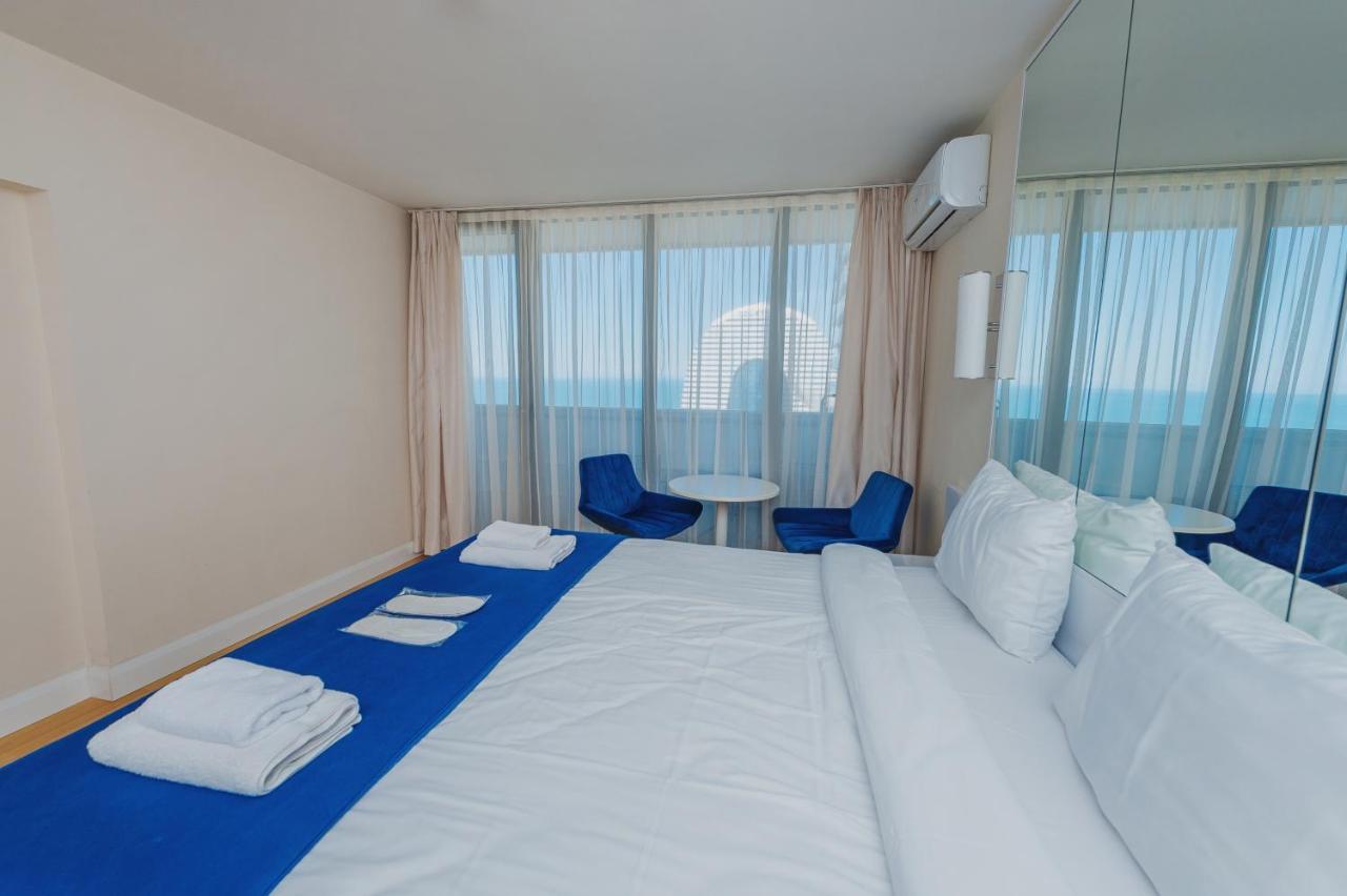 Orbi City Luxury Suite Batumi Exterior foto