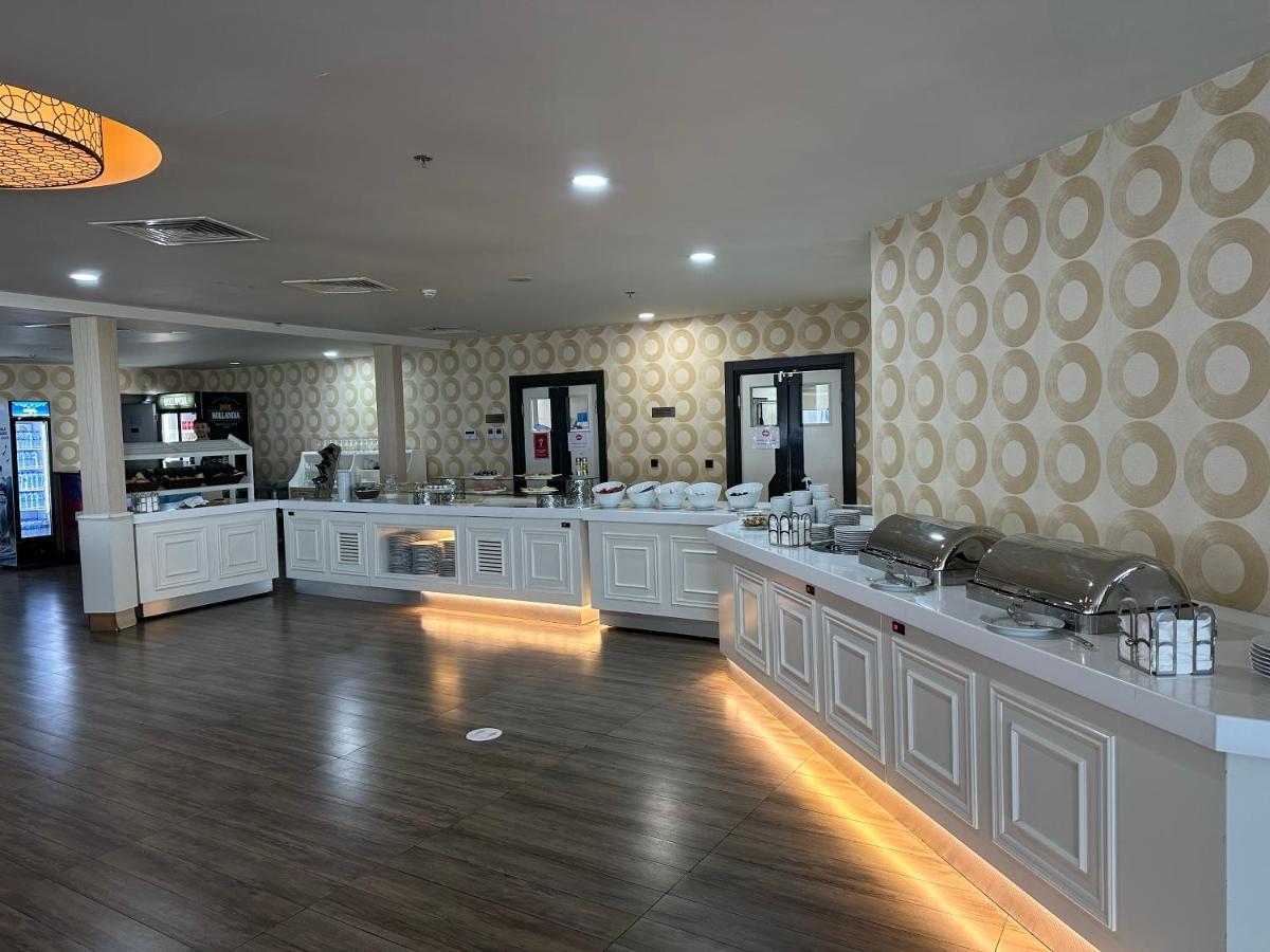 Orbi City Luxury Suite Batumi Exterior foto