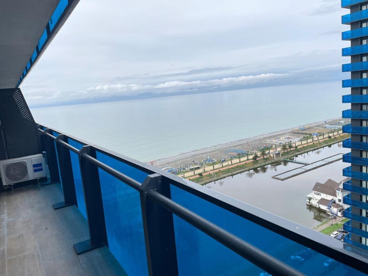 Orbi City Luxury Suite Batumi Exterior foto